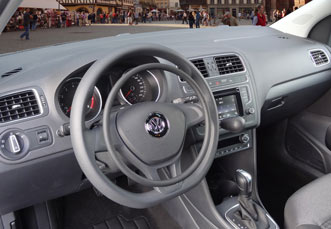 Volkswagen Polo mit Fahrhilfen von Kempf