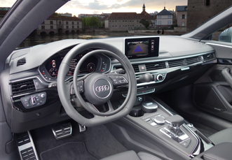 Audi A5 mit Darios Fahrhilfen