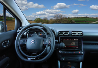 Citroën C4 Picasso aménagée pour handicapés avec l'anneau accélérateur Darios