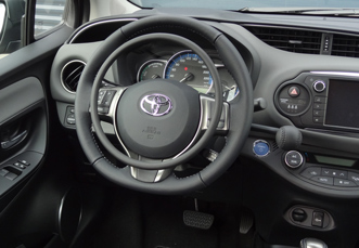 Toyota Yaris für Fahrer mit Handicap mit Darios by Kempf